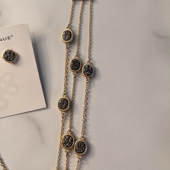 Diamond Dust necklace, bracelet and earring set - Picture 5 of 6